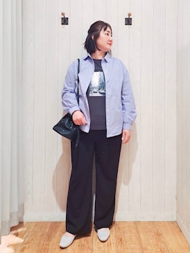 「アイテム（その他シューズ、グレー系）」を使った、kotomiさん（レディース・160cm）の春コーディネート