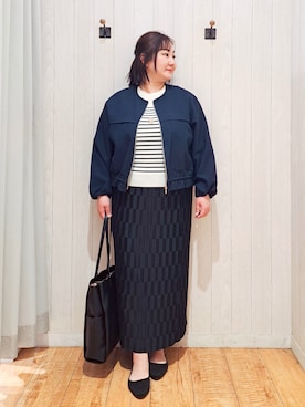 「SHOO・LA・RUE（シューラルー）の【S-LL】スタイルアップを叶える　大人のドロストブルゾン（ブルゾン、ブルー系）」を使った、kotomiさん（レディース・160cm）の春コーディネート