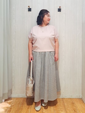「SHOO・LA・RUE（シューラルー）の【ひんやり/洗濯後しわになりにくい】大人のパフスリーブ ドルマンブラウス（シャツ/ブラウス、ピンク系）」を使った、kotomiさん（レディース・160cm）の春コーディネート