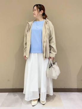 「UNTITLED（アンタイトル）の【洗える/はっ水】リラクシーマウンテンパーカー（ブルゾン、ベージュ系）」を使った、Tomoさん（レディース・153cm）の春コーディネート