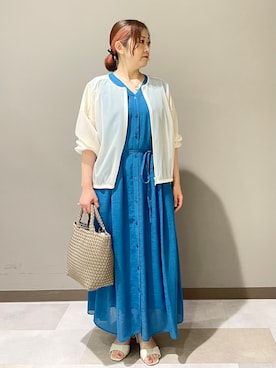 「UNTITLED（アンタイトル）の【秋羽織り/ジップ】トリコットシアーブラウス（シャツ/ブラウス、ホワイト系）」を使った、Tomoさん（レディース・153cm）の夏コーディネート
