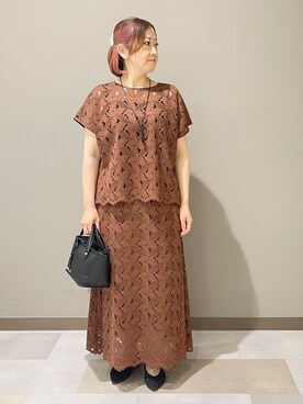 「UNTITLED（アンタイトル）の【セットアップ可能】リーフレースブラウス（シャツ/ブラウス、ブラウン系）」を使った、Tomoさん（レディース・153cm）の夏コーディネート