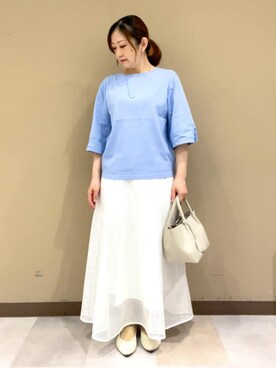 「UNTITLED（アンタイトル）の【洗える/清涼感】袖スリットニットプルオーバー（ニット/セーター、ブルー系）」を使った、Tomoさん（レディース・153cm）の春コーディネート