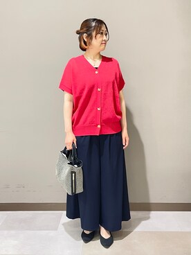「UNTITLED（アンタイトル）の【洗える/清涼感】ドライタッチスリーブレスカーディガン（カーディガン/ボレロ、ピンク系）」を使った、Tomoさん（レディース・153cm）の夏コーディネート
