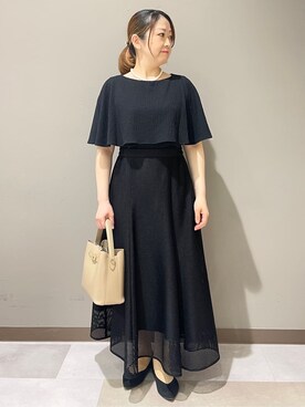 「UNTITLED（アンタイトル）の【洗える/ストレッチ性/フェミニン】ケープデザインブラウス（シャツ/ブラウス、ブラック系）」を使った、Tomoさん（レディース・153cm）の春コーディネート
