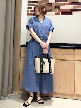 「THE SHOP TK （ザ ショップ ティーケー ）の【ひんやり/防しわ/吸水速乾/UVケア】欲しいが詰まった 上品フィット＆フレアワンピース（ワンピース、ブルー系）」を使った、かのさん（レディース・147cm）の春コーディネート