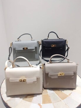 「grove（グローブ）の【雑誌掲載】カクシボフラップベルトショルダー【入卒対応可】（ショルダーバッグ、ホワイト系）」を使った、satsukiさん（レディース・154cm）の冬コーディネート