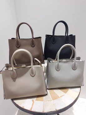 「grove（グローブ）の【人間工学】中仕切り2WAYトート【入卒対応可】（ショルダーバッグ、グレー系）」を使った、satsukiさん（レディース・154cm）の冬コーディネート