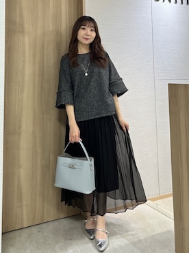 「UNTITLED（アンタイトル）のドライミックスツィードブラウス（シャツ/ブラウス、ブラック系）」を使った、KAHOさん（レディース・149cm）の夏コーディネート