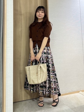 「UNTITLED（アンタイトル）の【すっきりコンパクト】ドライタッチ5分袖カーディガン（カーディガン/ボレロ、ブラウン系）」を使った、KAHOさん（レディース・149cm）の夏コーディネート