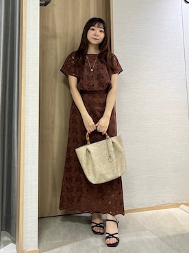 「UNTITLED（アンタイトル）の【セットアップ可/品のある透け感】リーフレースブラウス（シャツ/ブラウス、ブラウン系）」を使った、KAHOさん（レディース・149cm）の夏コーディネート