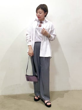 「SHOO・LA・RUE（シューラルー）の【ひんやり/UV/吸水速乾/洗濯後しわになりにくい】ラッシュガードにもなる ストライプ前開きシャツ（シャツ/ブラウス、ピンク系）」を使った、Ricoさん（レディース・155cm）の春コーディネート