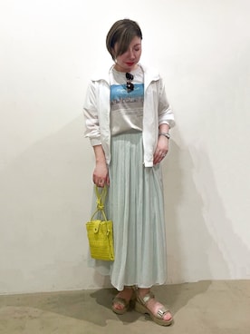 「DRESKIP（ドレスキップ）の【S-LL】程よいシアー感　大人世代の軽やかフードブルゾン（ブルゾン、ホワイト系）」を使った、Ricoさん（レディース・155cm）の春コーディネート