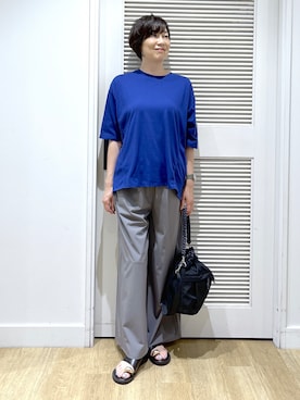 「Dessin（デッサン）の【UVカット/接触冷感】プレーティングTシャツ（Tシャツ/カットソー、ブルー系）」を使った、Miyazakiさん（レディース・159cm）の夏コーディネート