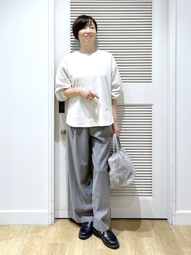 「Dessin（デッサン）のバックヘンリーカットソー長袖（Tシャツ/カットソー、ベージュ系）」を使った、Miyazakiさん（レディース・159cm）の秋コーディネート