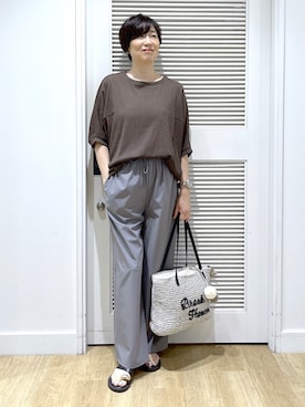 「Dessin（デッサン）のシュリンクジャージ カットソー（Tシャツ/カットソー、ブラウン系）」を使った、Miyazakiさん（レディース・159cm）の夏コーディネート