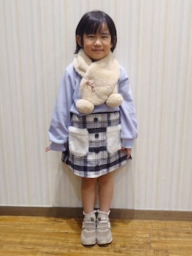 「アイテム（ストール/ショール）」を使った、Yuiさん（キッズ・102cm）の冬コーディネート