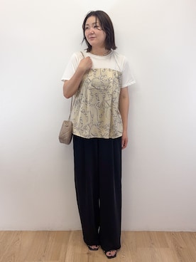 「OPAQUE.CLIP（オペークドットクリップ）のスカーフドッキング ビスチェカットソー【洗濯機OK】（Tシャツ/カットソー、ホワイト系）」を使った、Takeさん（レディース・162cm）の夏コーディネート