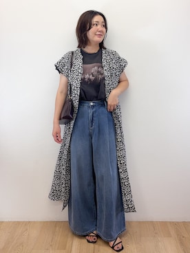 「OPAQUE.CLIP（オペークドットクリップ）の小花柄スキッパーワンピース【洗濯機OK】（ワンピース、ブラック系）」を使った、Takeさん（レディース・162cm）の夏コーディネート