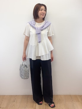 「OPAQUE.CLIP（オペークドットクリップ）のペプラムドッキングカットソー【洗濯機OK】（Tシャツ/カットソー、ホワイト系）」を使った、Takeさん（レディース・162cm）の夏コーディネート