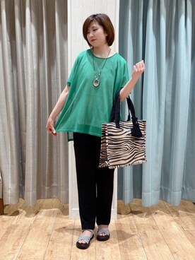 「SHOO・LA・RUE（シューラルー）の【2点セット】インせず着られるシアーニット＋タンクトップ（その他トップス、グリーン系）」を使った、きょんさん（レディース・163cm）の春コーディネート