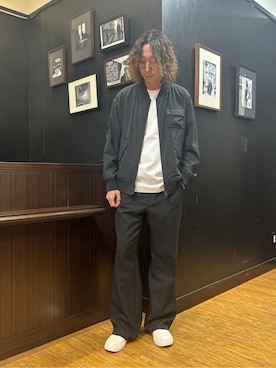 「TAKEO KIKUCHI（タケオキクチ）の【BOWLER HAT LABEL】撥水 MA－1ブルゾン（ブルゾン、ブラック系）」を使った、おーのさん（メンズ・176cm）の冬コーディネート