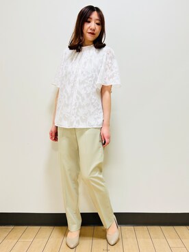 「Reflect（リフレクト）の【UVカット／撥水／マシンウォッシュ可】ストレッチテーパードパンツ（その他パンツ、グリーン系）」を使った、miiirefさん（レディース）の春コーディネート