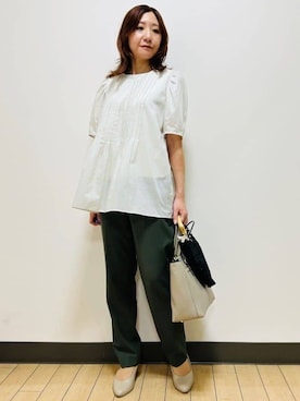 「アイテム（折りたたみ傘、ブラック系）」を使った、miiirefさん（レディース・153cm）の夏コーディネート