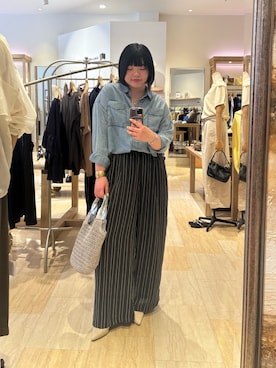 「Jena espace merveilleux（ジェナ　エスパスメルヴェイユ）の〈7/22インスタライブご紹介アイテム〉ストライプパンツ（その他パンツ、ブラック系）」を使った、eeeeik6さん（レディース・160cm）の夏コーディネート