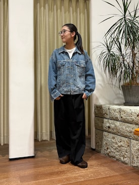 「Levi's（リーバイス）のアイテム（ジャケット/アウター）」を使った、優 月さん（レディース・156cm）の秋コーディネート