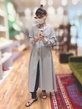 「coca（coca）（コカ）のアイテム（シャツワンピース）」を使った、しーさん（レディース・156cm）の春コーディネート