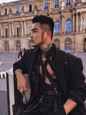 「Rick Owens（リックオウエンス）のアイテム（ショルダーバッグ、ブラック系）」を使った、kueiyenさん（メンズ・176cm）の秋コーディネート