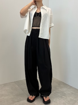 「SOEMIN（ソミン）のPurl short sleeve shirt／襟パール付き半袖シャツ（シャツ/ブラウス、ホワイト系）」を使った、Prompdoさん（レディース・163cm）の夏コーディネート