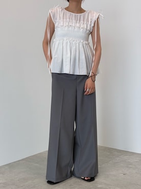 「SOEMIN（ソミン）のShirred ribbon blouse／シャーリングリボンノースリーブブラウス（シャツ/ブラウス、ホワイト系）」を使った、Prompdoさん（レディース・163cm）の夏コーディネート