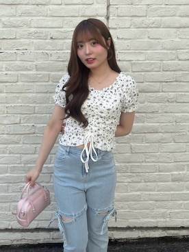 「continuer de NICE CLAUP(コンティニューデナイスクラップ)のドロストクシュクシュカットTOPS(シャツ/ブラウス、その他)」を使った、sakuraniceさん(レディース・161cm)の夏コーディネート