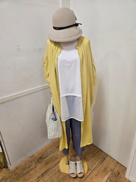 「one'sterrace（ワンズテラス）のTSL メタリックミックスペーパートート（トートバッグ、シルバー系）」を使った、yuri5909さん（レディース）の春コーディネート