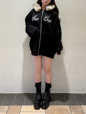 「EVRIS（エヴリス）のアイテム（トップス）」を使った、yunoさん（レディース・157cm）の秋コーディネート