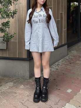 「EVRIS（エヴリス）のアイテム（トップス）」を使った、yunoさん（レディース・157cm）の秋コーディネート
