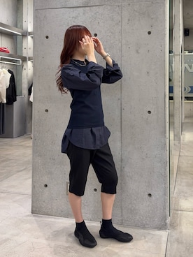 「URBAN RESEARCH（アーバンリサーチ）のnew basic　WOOL CAPRI PANTS（その他パンツ、ブラック系）」を使った、neneさん（レディース・158cm）の夏コーディネート
