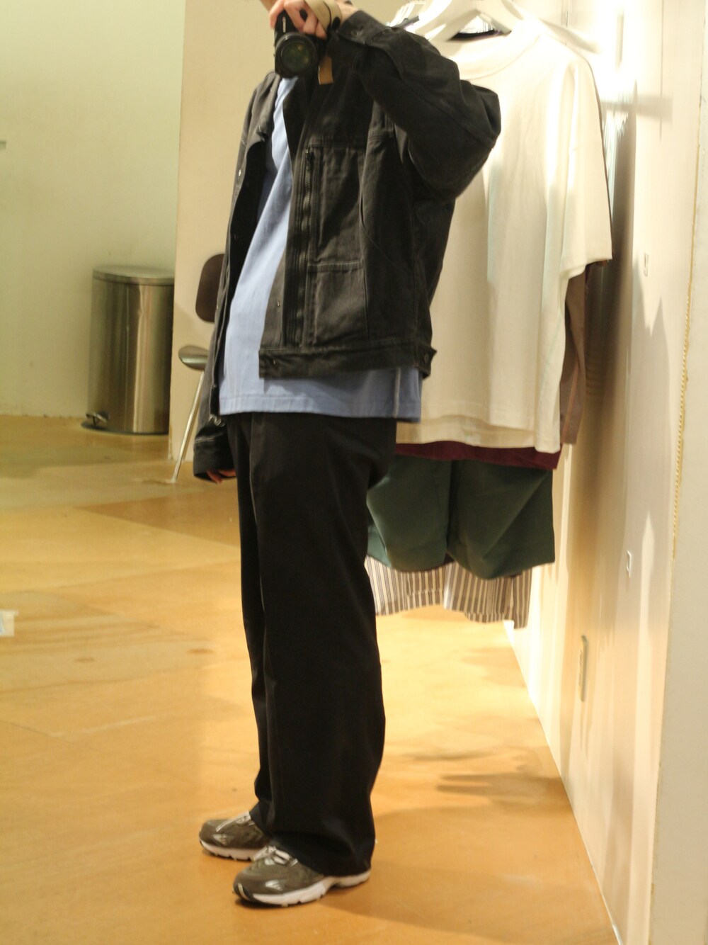 ESSAYのデニムジャケットを使った人気ファッションコーディネート - WEAR