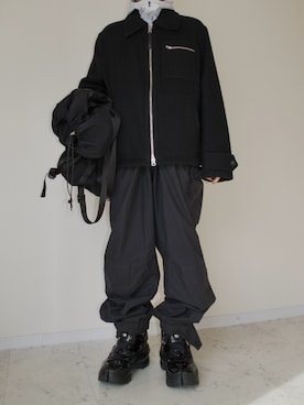 「Acne Studios（アクネストゥディオズ）のアイテム（ジャケット/アウター）」を使った、橋本さん（メンズ・174cm）の冬コーディネート