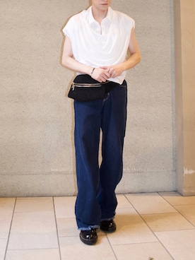 「HELMUT LANG（ヘルムートラング）のアイテム（トップス）」を使った、橋本さん（メンズ・174cm）の夏コーディネート