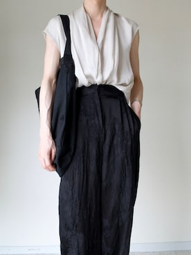 「HELMUT LANG（ヘルムートラング）のアイテム（トップス）」を使った、橋本さん（メンズ・174cm）の夏コーディネート