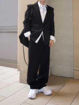 「JIL SANDER（ジルサンダー）のアイテム（スラックス）」を使った、橋本さん（メンズ・174cm）の秋コーディネート