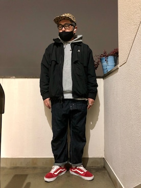 「Carhartt（カーハート）のアイテム（ナイロンジャケット）」を使った、gottusoさん（メンズ・179cm）の春コーディネート