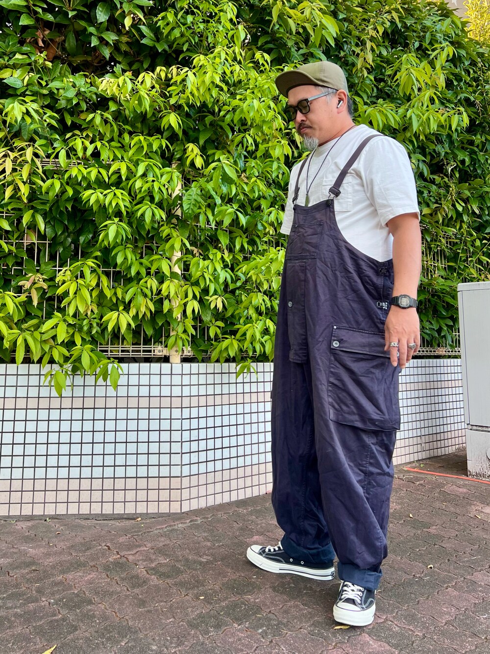 gottuso｜Nigel Cabournのサロペット/オーバーオールを使った秋