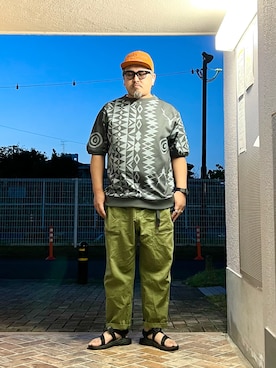 「柄シャツ」｜「アイテム（デジタル腕時計）」を使った、gottusoさん（メンズ・179cm）の秋コーディネート