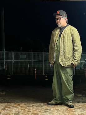 「アイテム（スニーカー）」を使った、gottusoさん（メンズ・179cm）の冬コーディネート