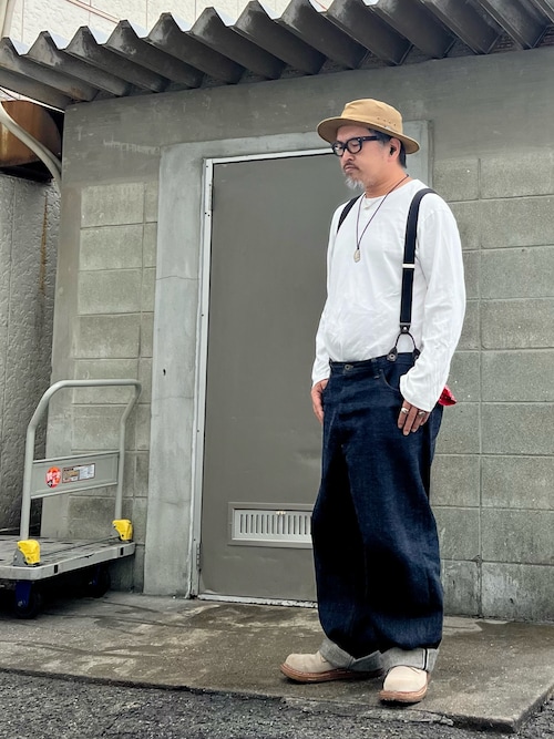 VINTAGEのサスペンダーを使った「アメカジ」のメンズ人気ファッション