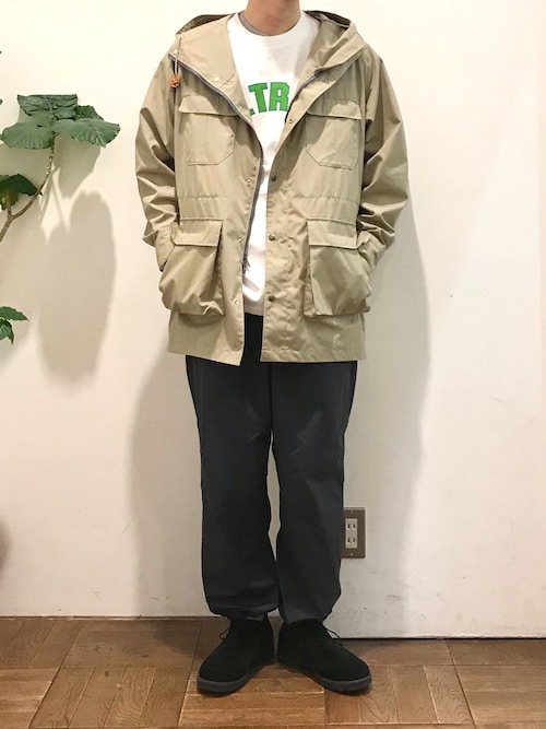 URBAN RESEARCH DOORSゆーとさんのマウンテンパーカーを使った 